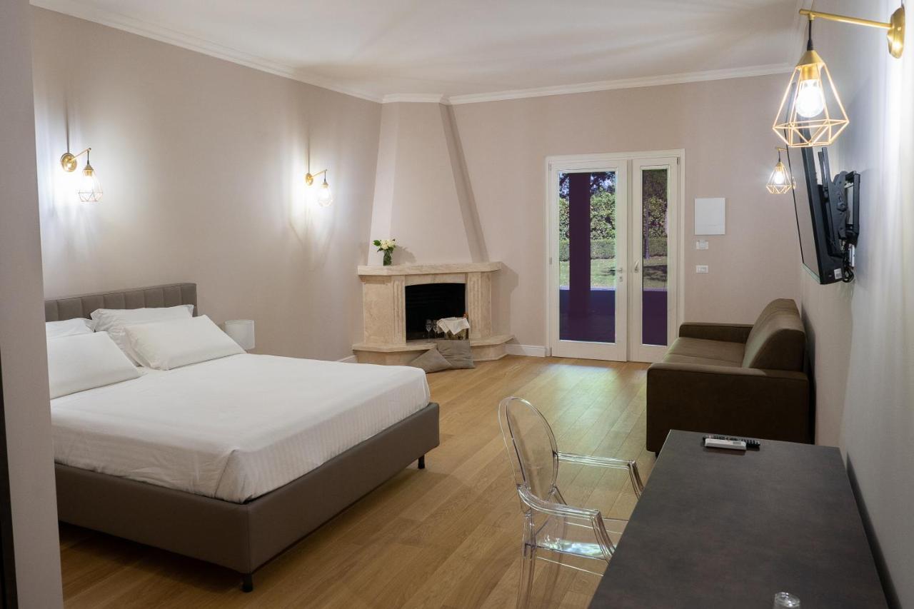 טיבולי La Tenuta Di Rocca Bruna Country Resort מראה חיצוני תמונה